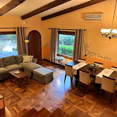 Villa Umami Mákri Buitenkant foto