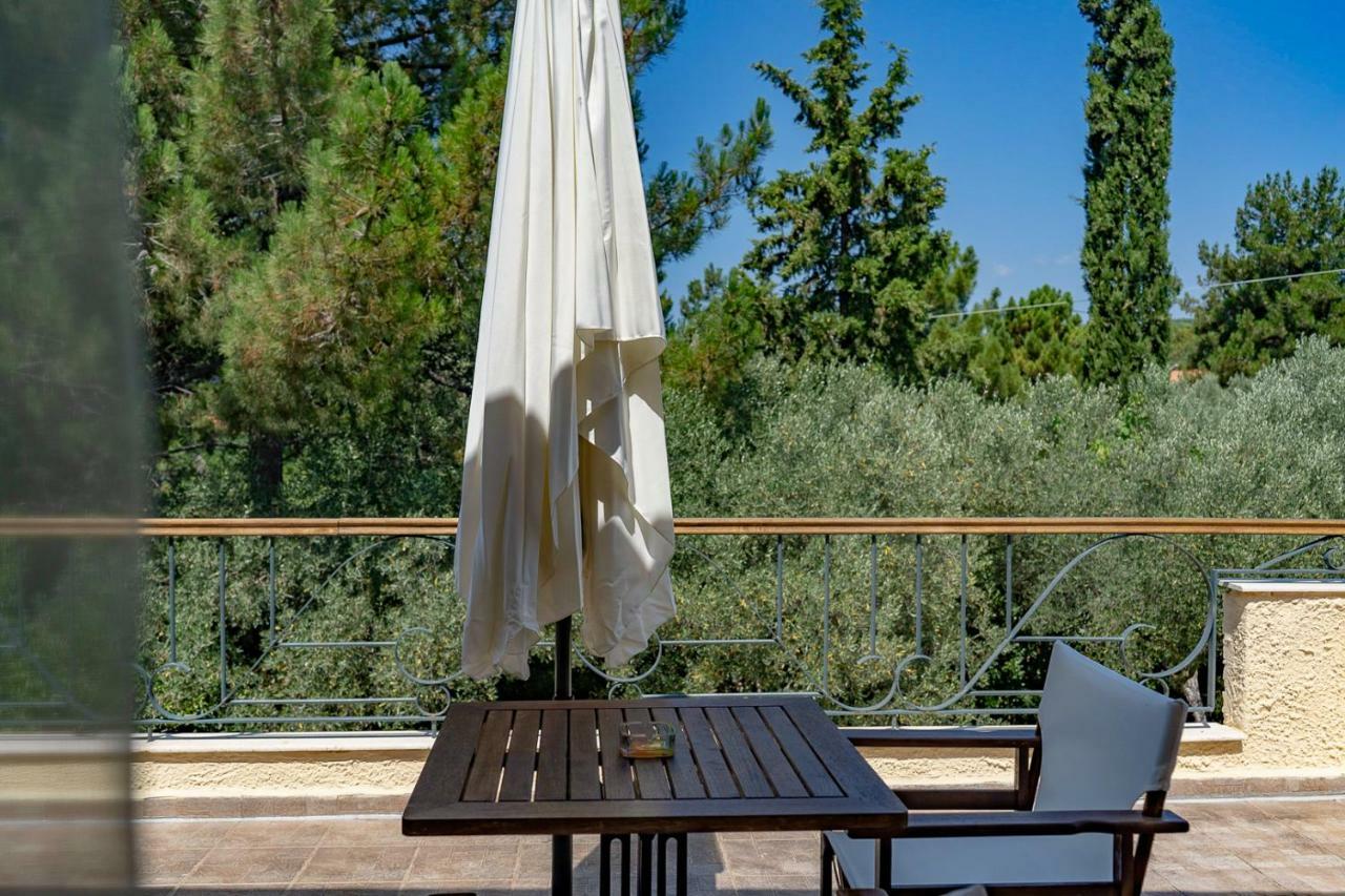 Villa Umami Mákri Buitenkant foto
